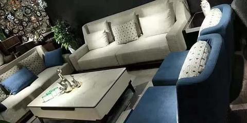 高端沙發(fā)凱悅寶馬入住居然之家